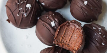 Chocolate Chickpea Truffles