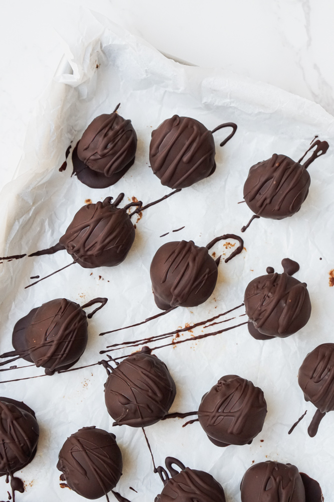 high protein chickpea chocolate truffles